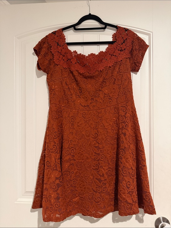 Lilian Dresses & Skirts - Off-Shoulder Rust Lace Midi Dress 2XL